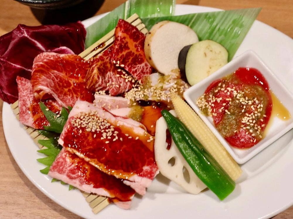 焼肉 鉢屋