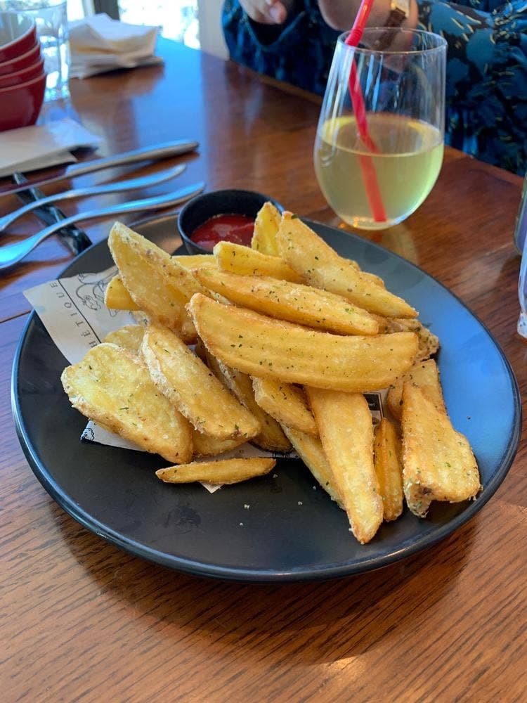 GINGER'S BEACH SUNSHINE