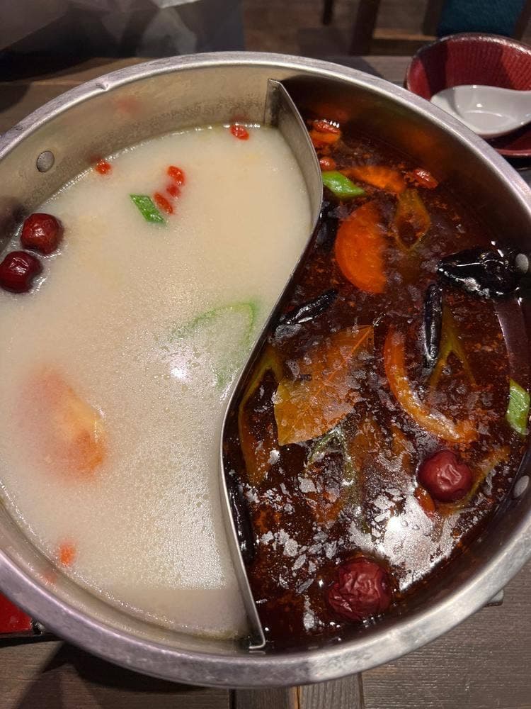 大連餃子基地DALIAN 麻布十番店