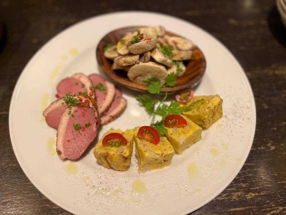 新宿バルダイニングイッツ