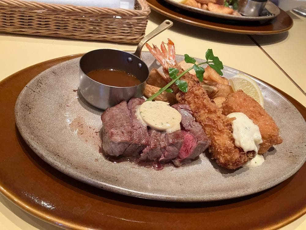 カジュアルレストラン イセタンダイニング