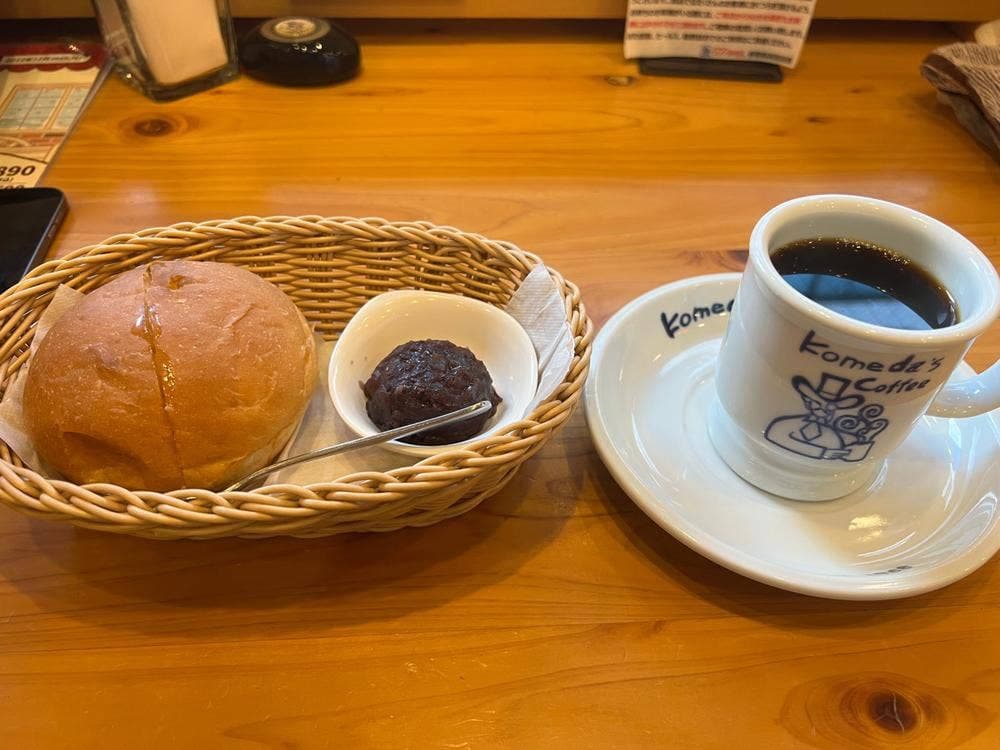 コメダ珈琲店 新宿御苑前店