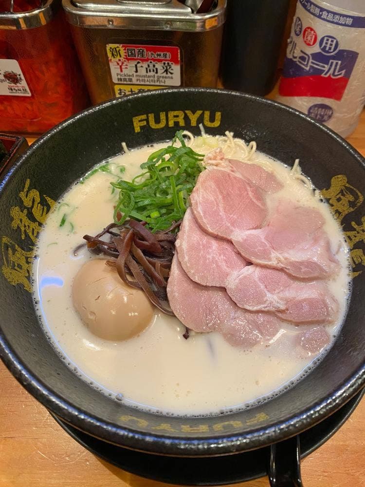 とんこつラーメン 博多風龍 秋葉原2号店