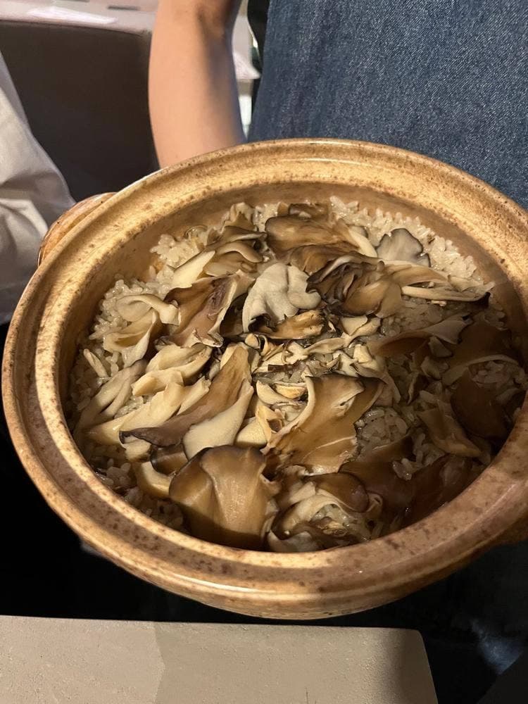 日本酒と季節の料理 IZAKAYA kon