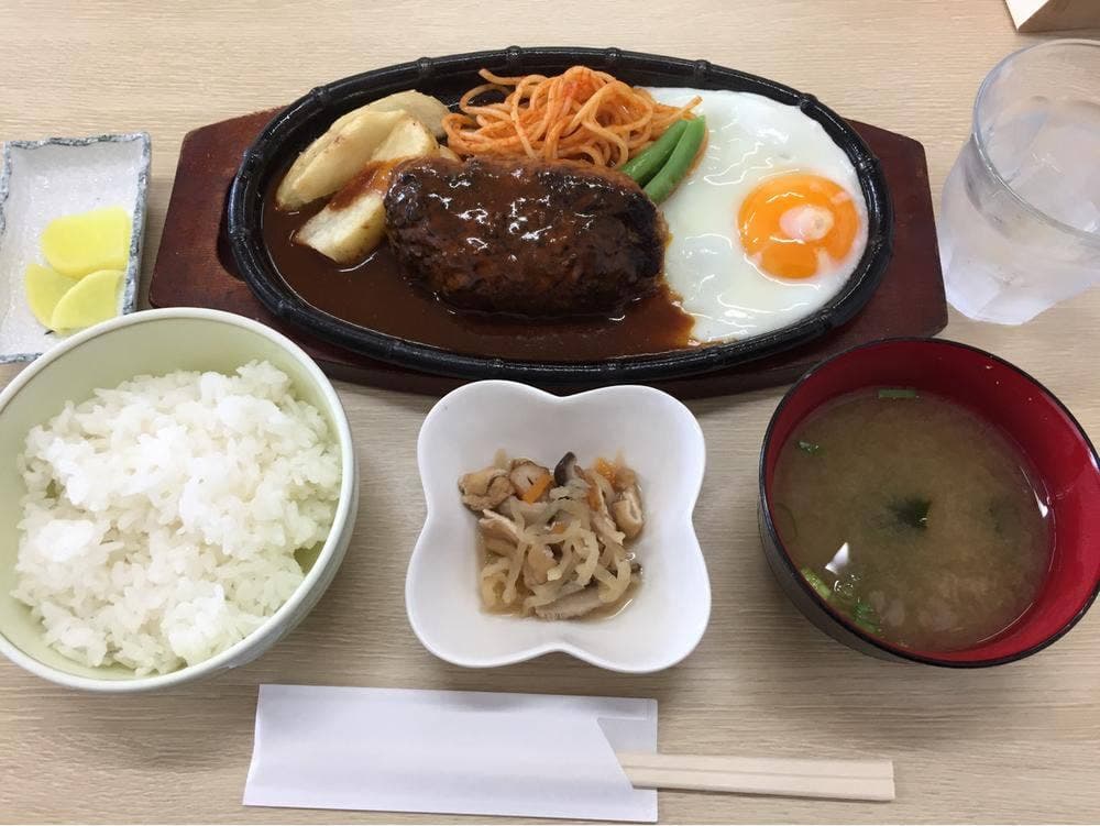 キッチン 八丁目