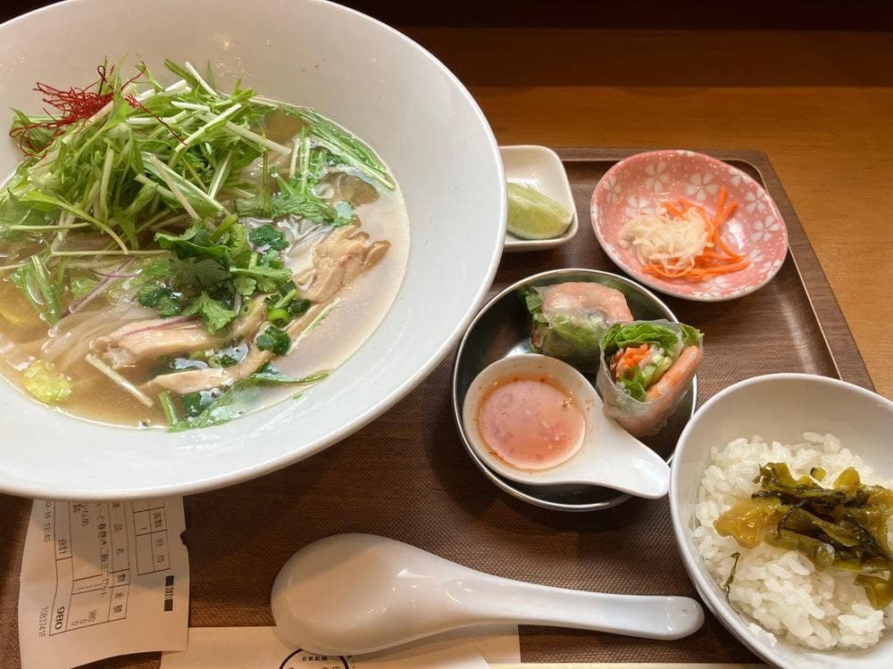 ベトナム料理 ふぉーの店 本町店