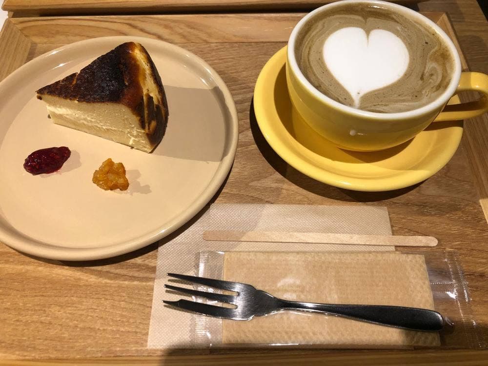NOMIAM CAFE