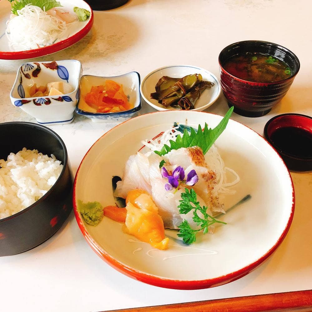 民宿お食事処 田原屋