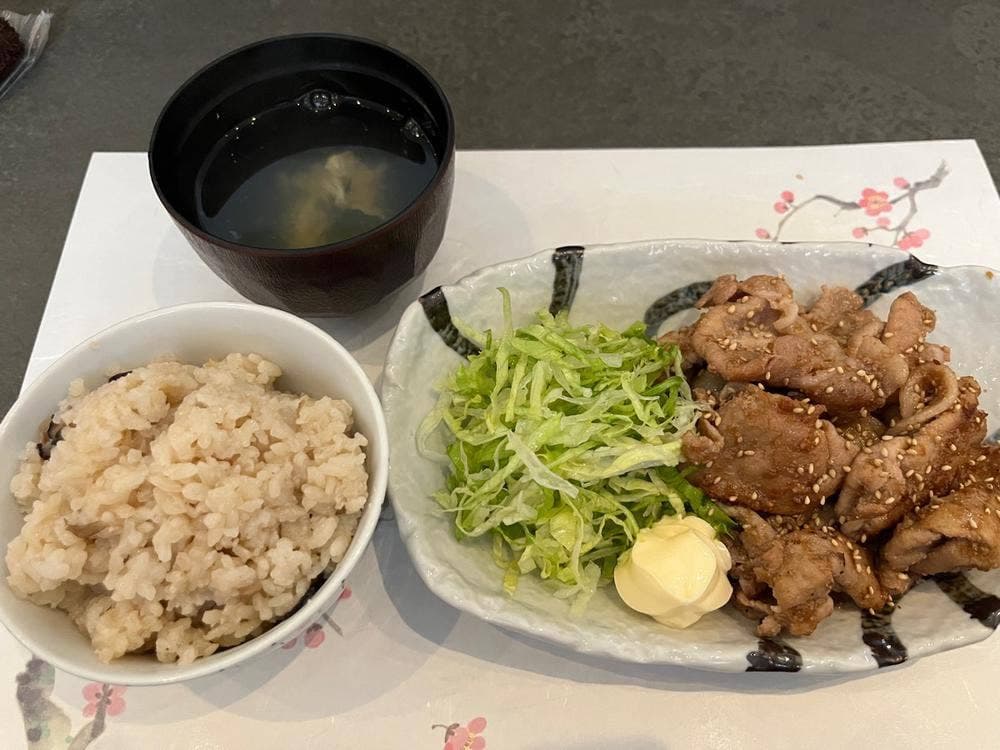 小料理屋 わるくない