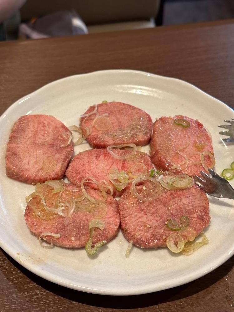 炭火焼肉 山水園