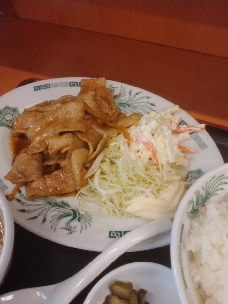 日高屋 鶴見西口店