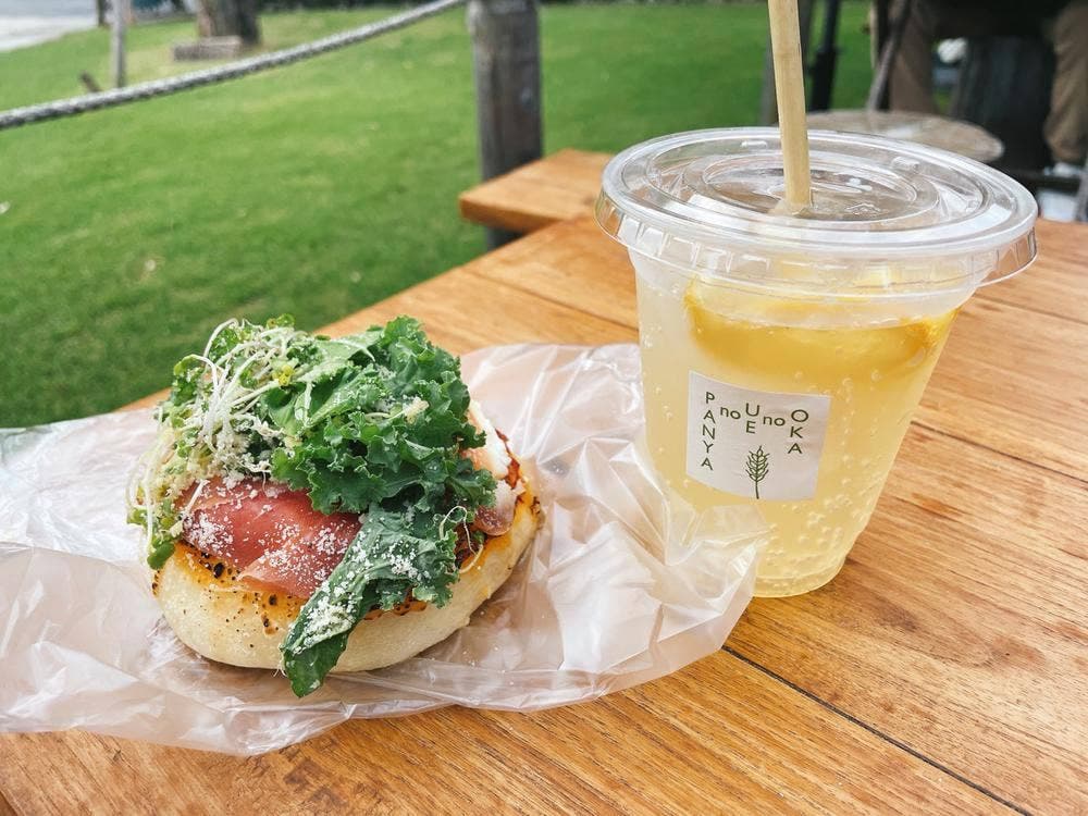 丘の上のパン屋