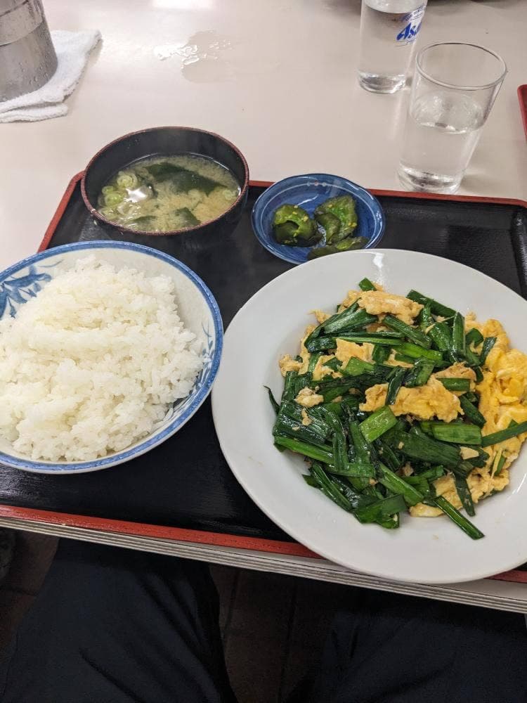東栄楼