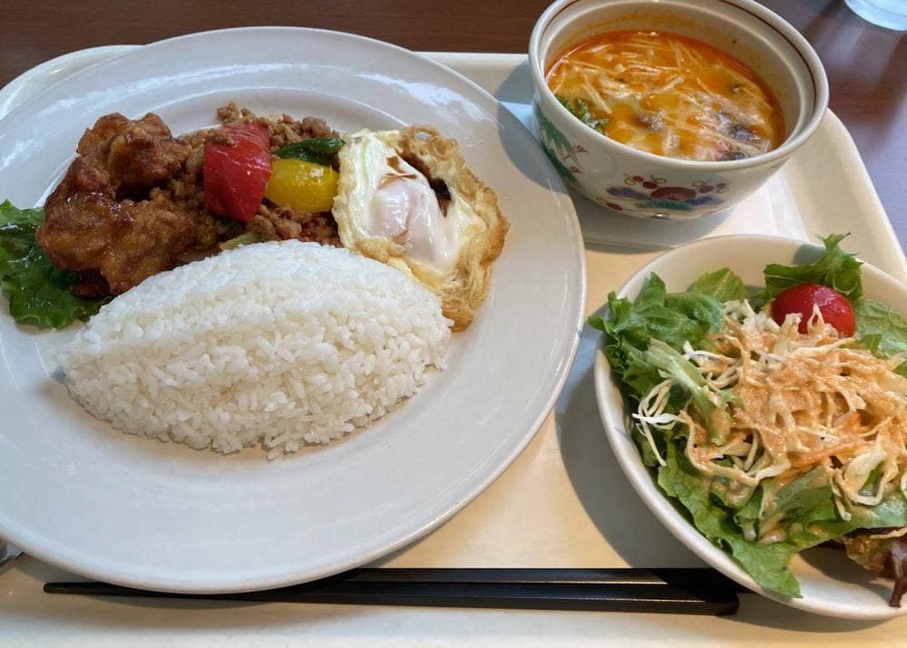 バッケンモーツアルト 廿日市工場直売店&カフェ