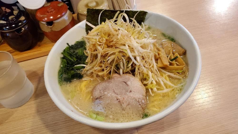 塩豚骨らーめん たちひら