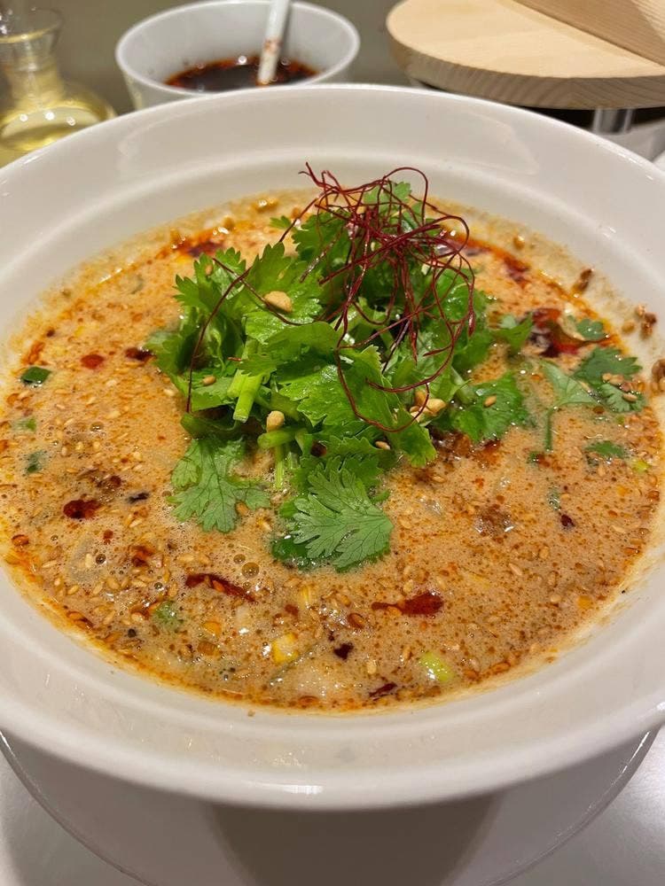 汁なし金胡麻担々麺 金蠍 東京タワー店