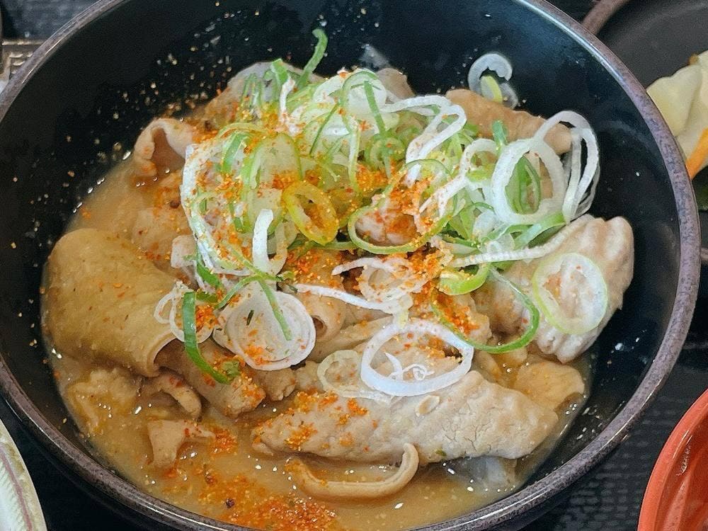 ゆで太郎 もつ次郎 伊奈平店