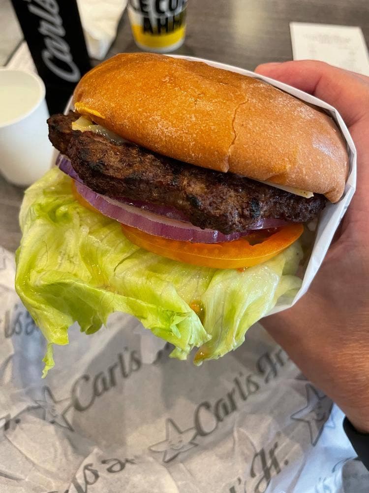 Carl's Jr. 秋葉原店