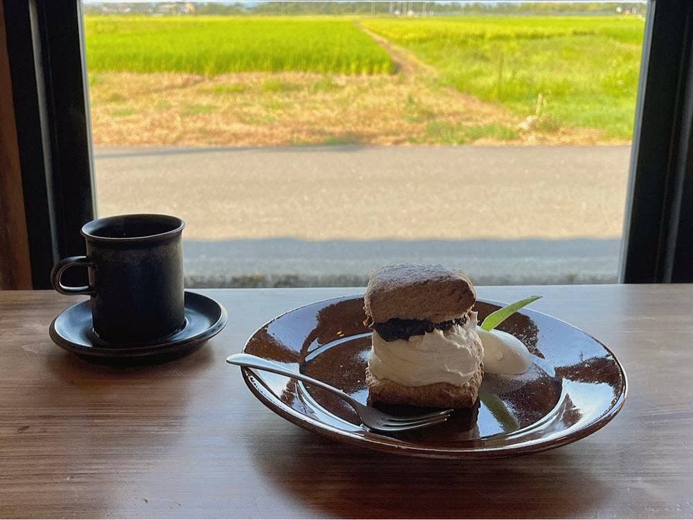 Cafe&Confectionery スズノイエ