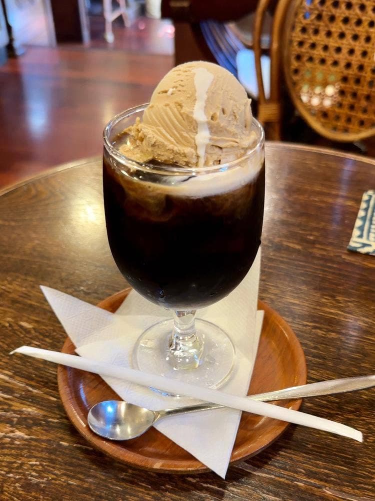 コーヒーハウスTOM