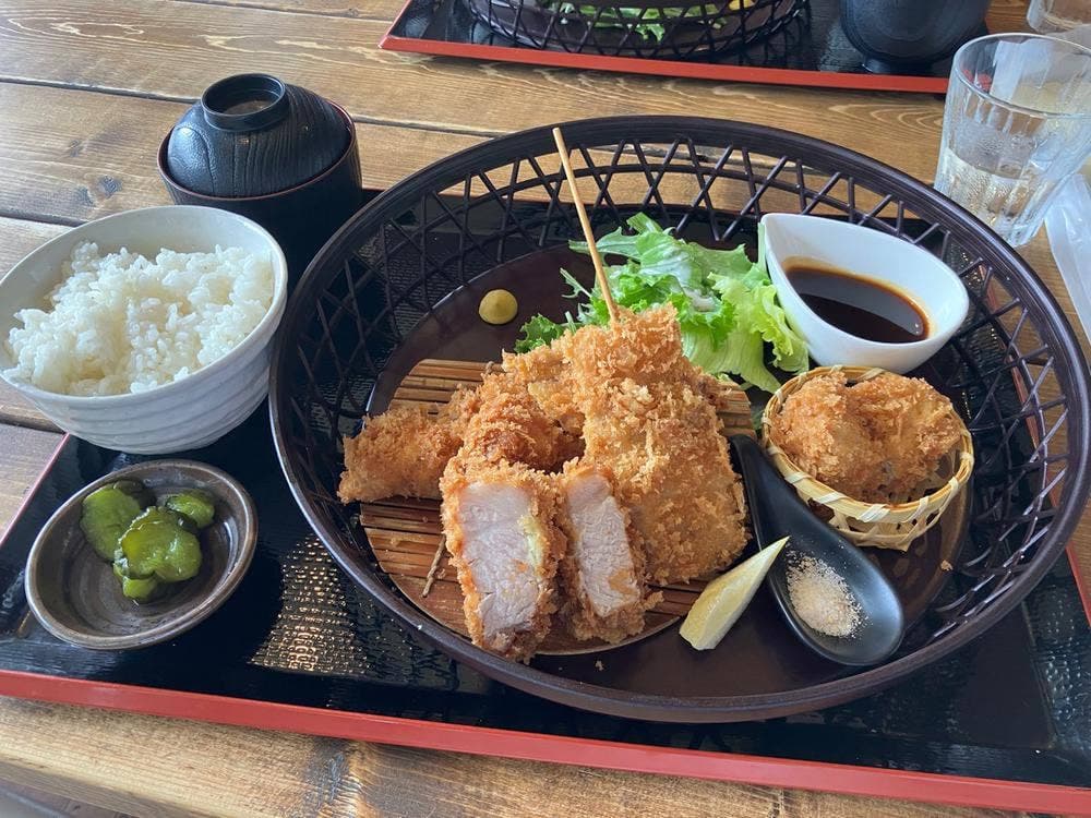 食空間ゆるり