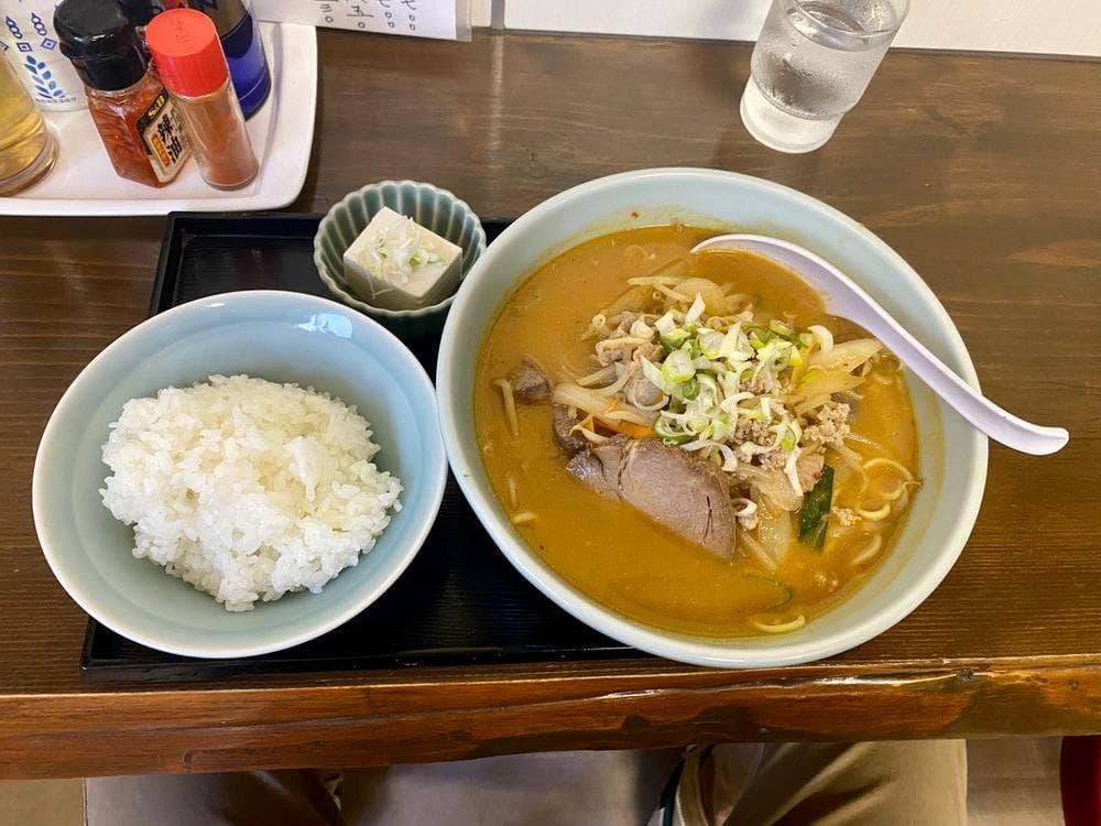 新ちゃんラーメン