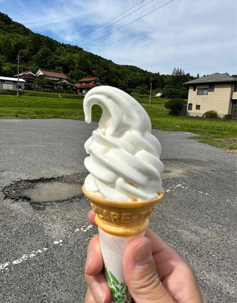 牧場のクレープ&ソフト