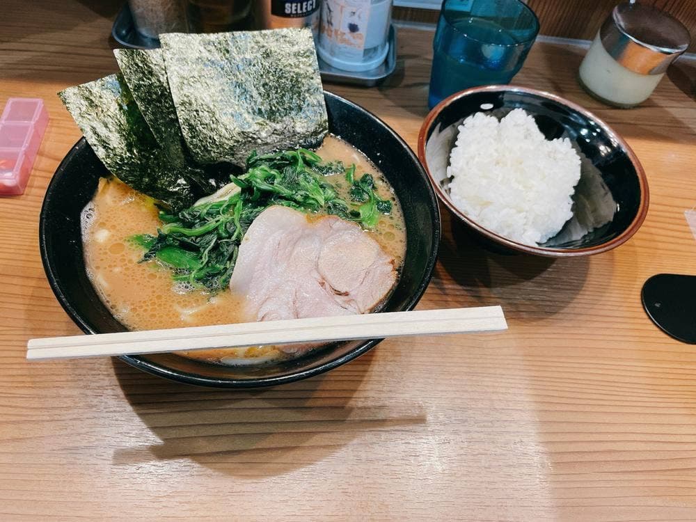 横浜家系ラーメン ひじり家