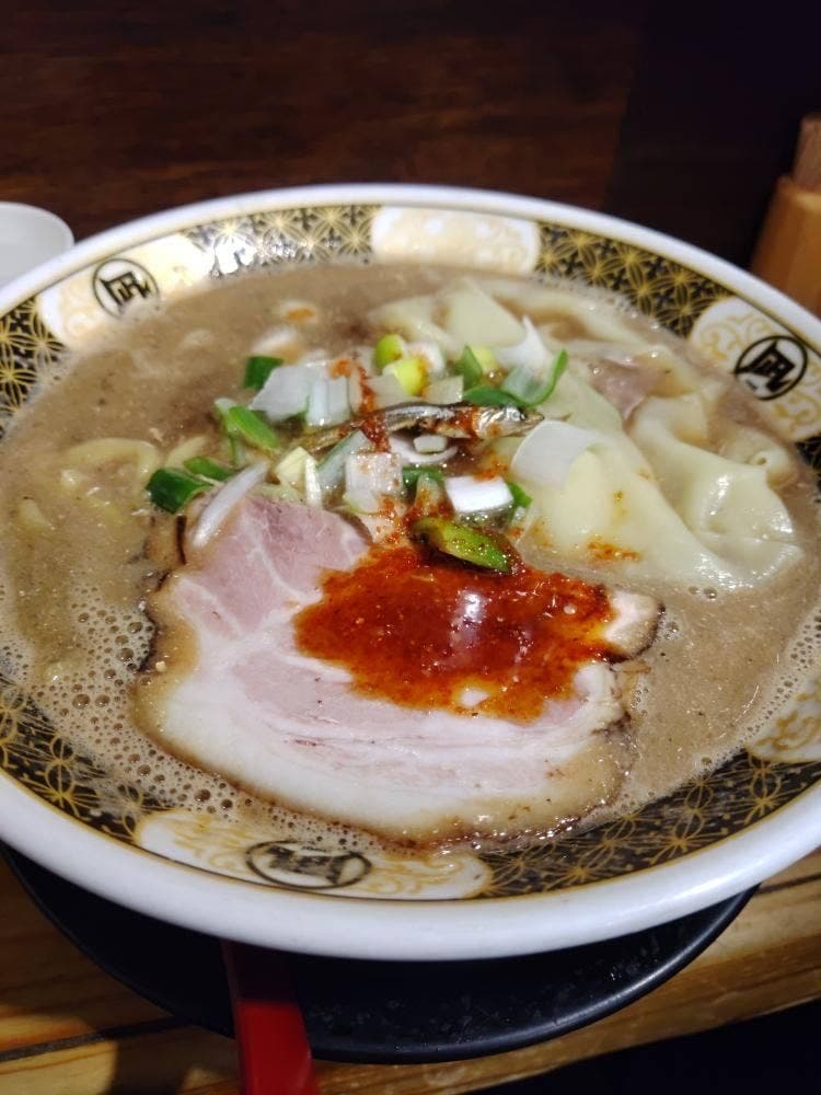 すごい煮干ラーメン 凪 新宿ゴールデン街店 本館