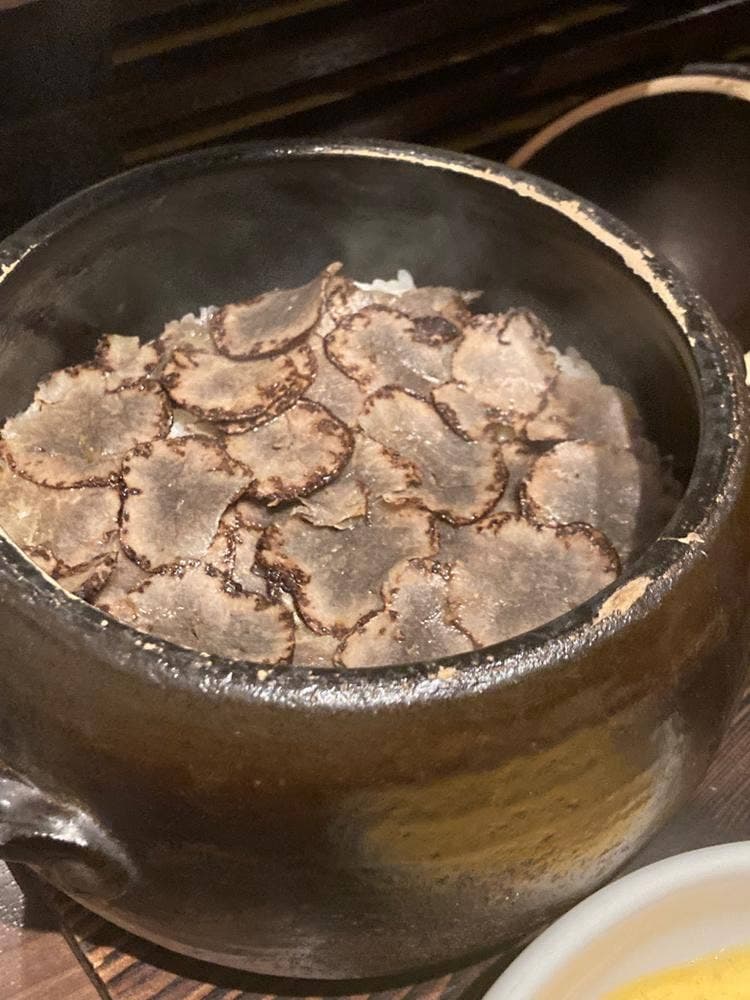 焼鳥とワイン ソバヤノニカイ