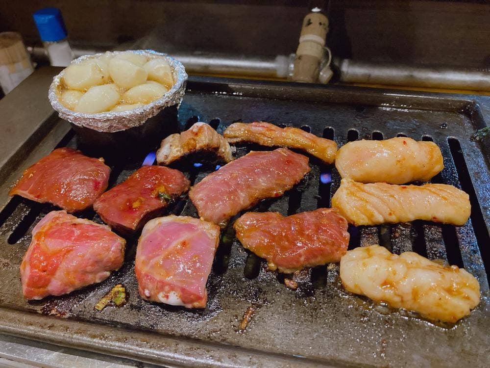 ホルモン嵯峨根