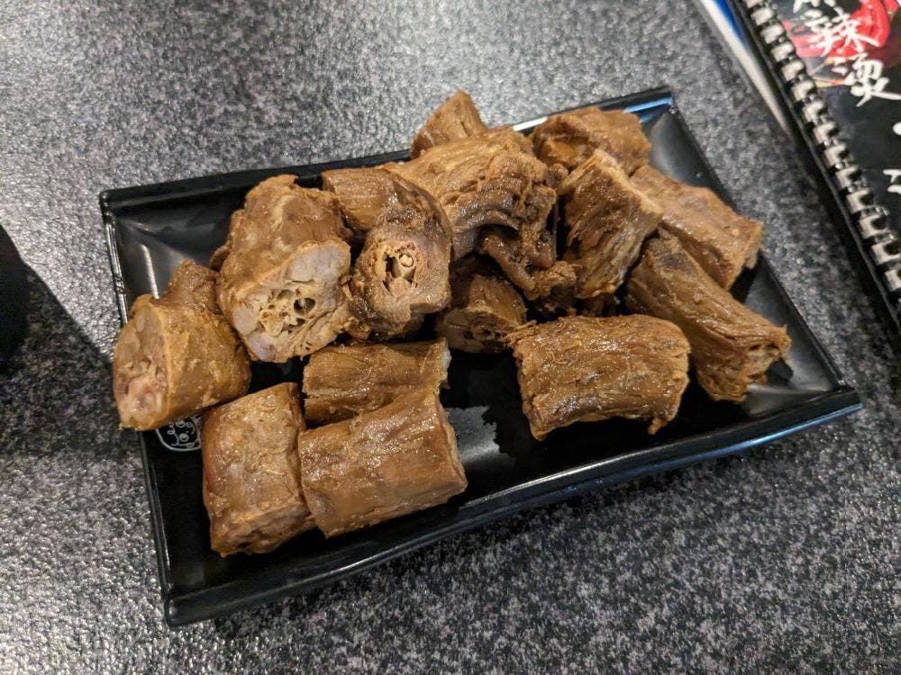 周黒鴨