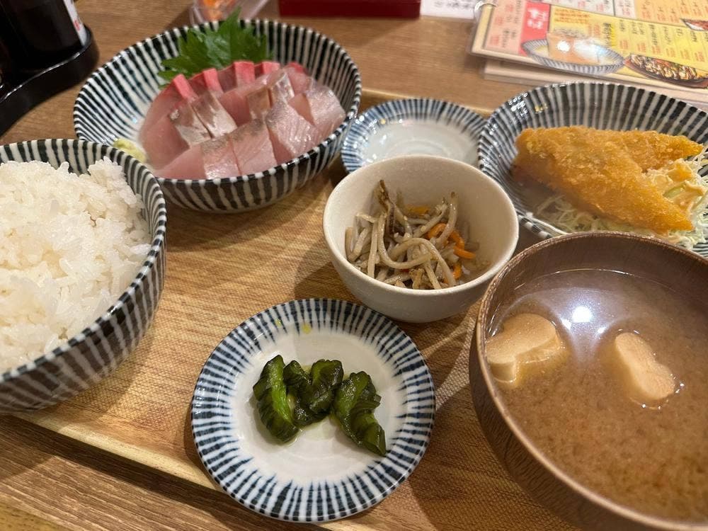 肉豆冨とレモンサワー 大衆食堂 安べゑ 御徒町店