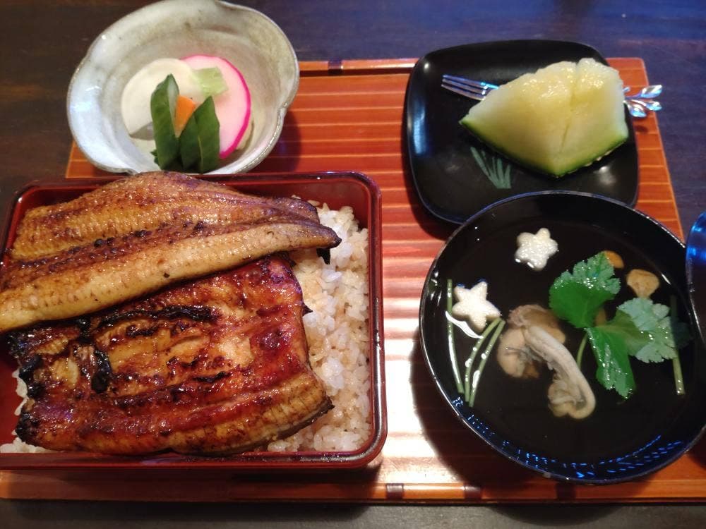 うなぎ屋酒坊・画荘 越後屋