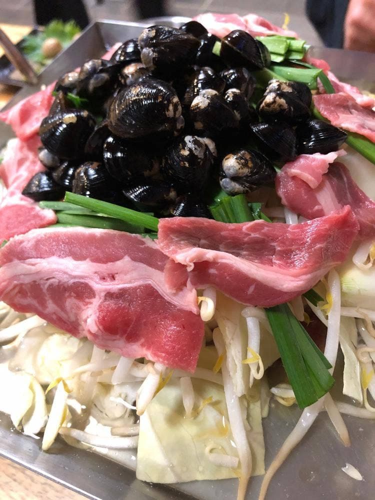 しじみ炊く肉 どんす