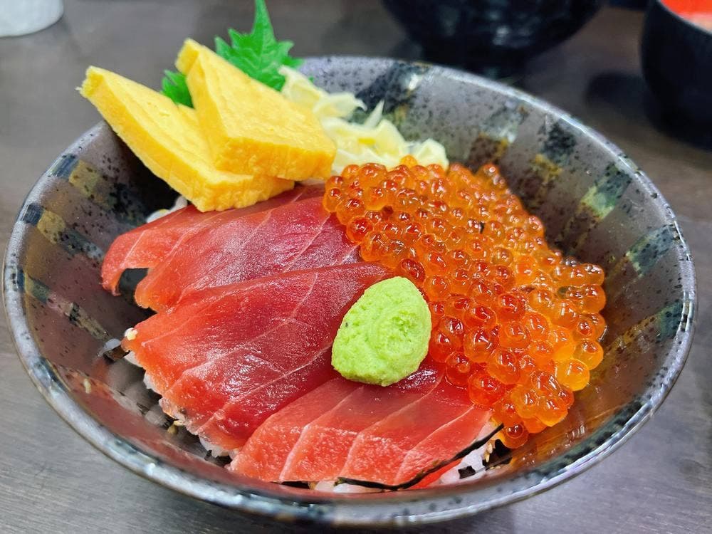 海鮮丼 まるきた 2号店