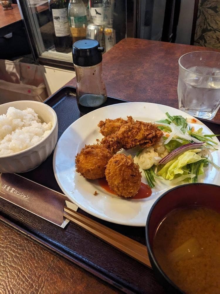 洋食家ロンシャン 本店