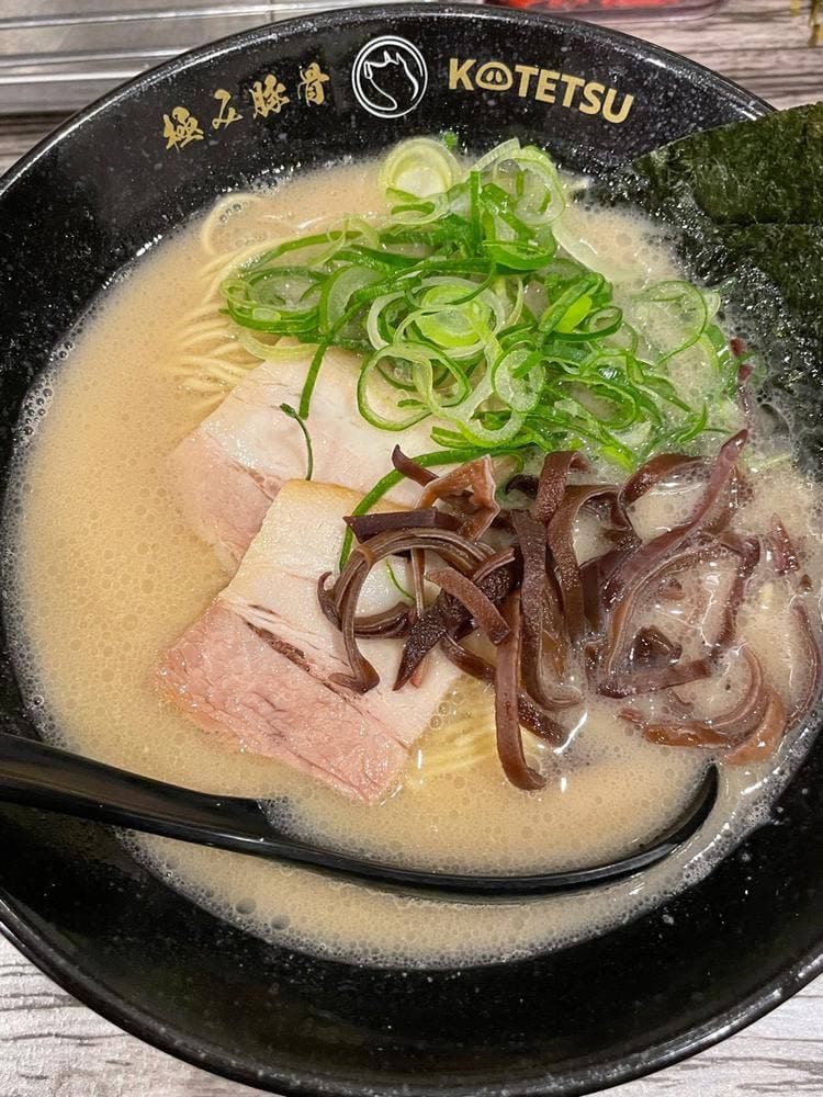 極み豚骨 虎徹