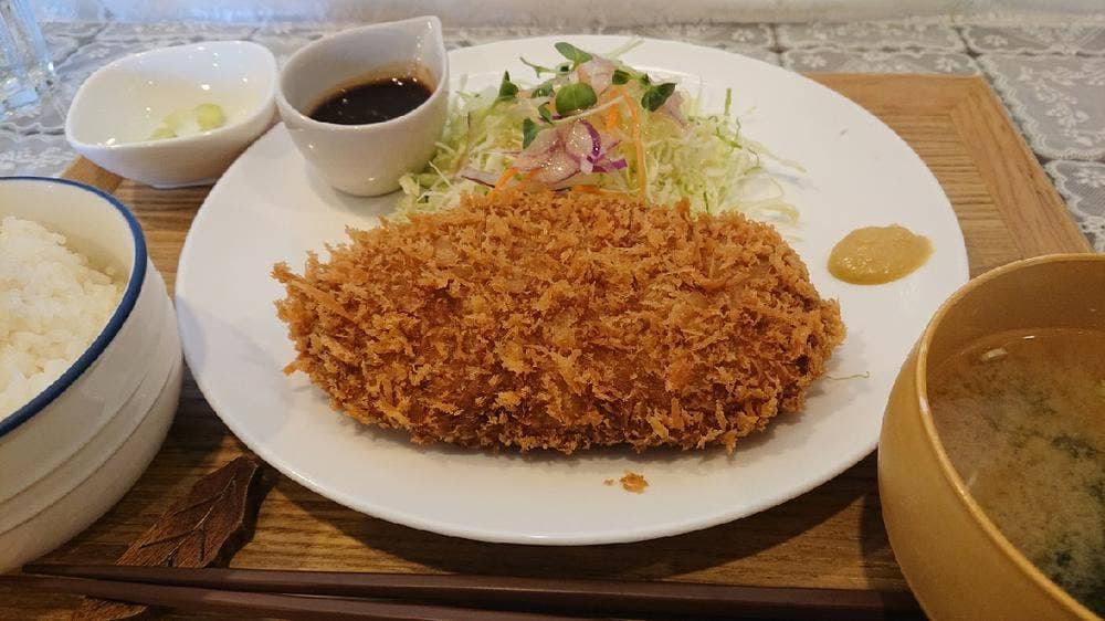 町の洋食やさん キッチン ヒイラギ