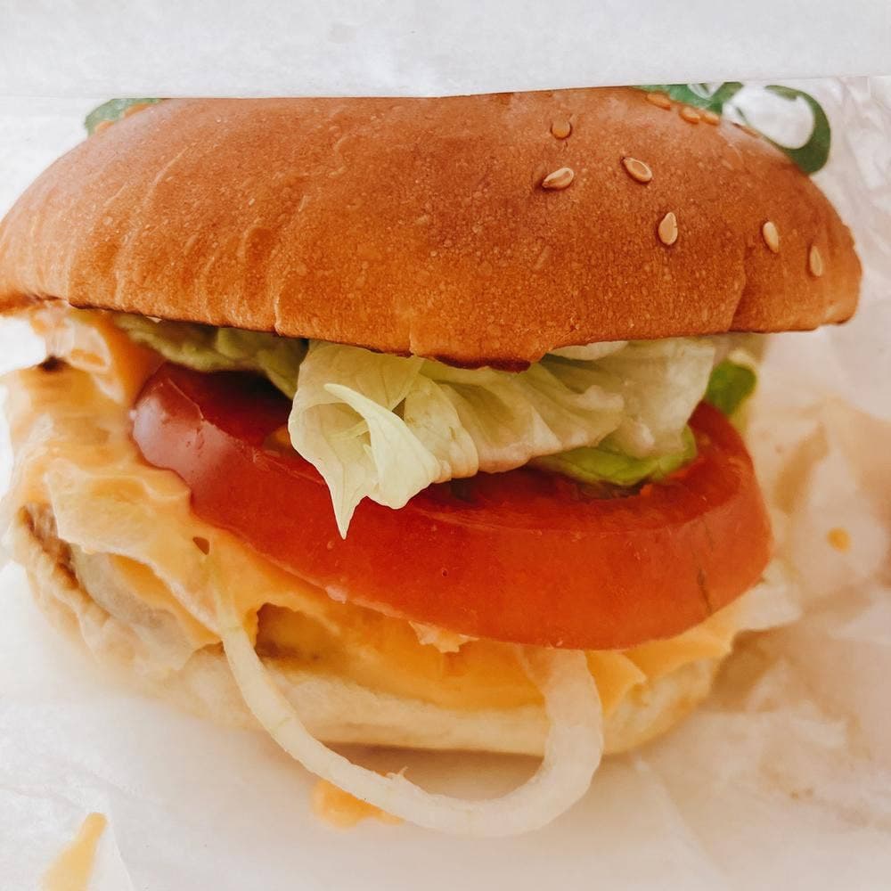 フレッシュネスバーガー 三軒茶屋店