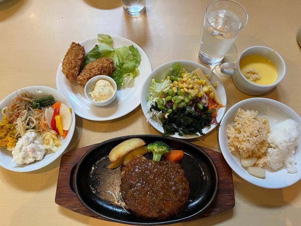 あさくま 四日市店