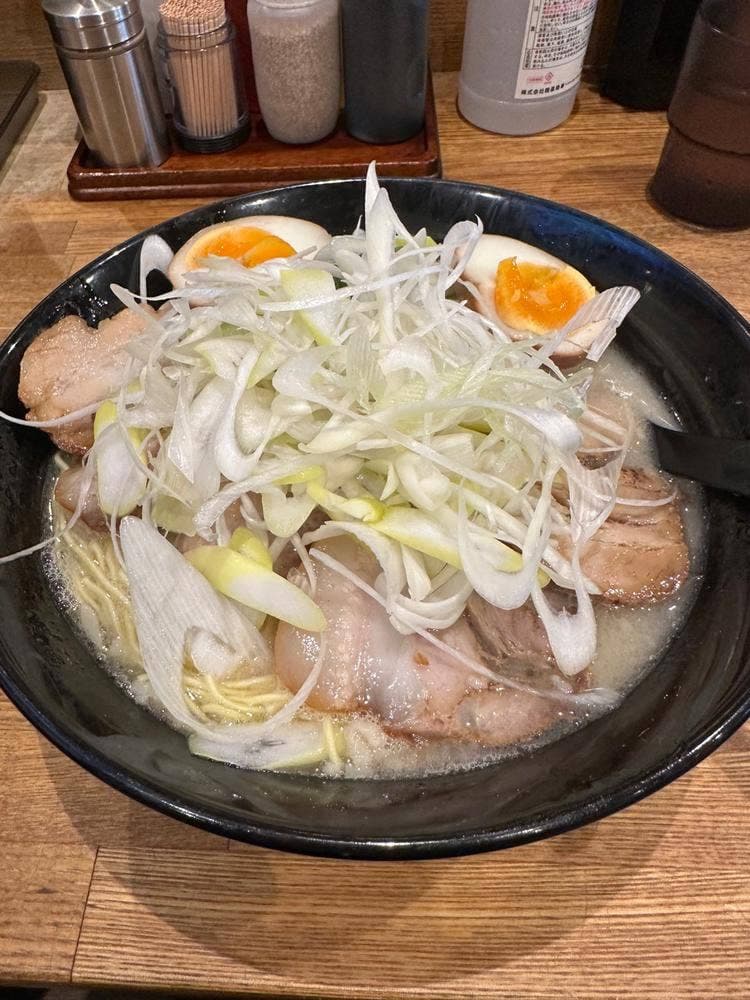 とんこつらーめん 無極 西台