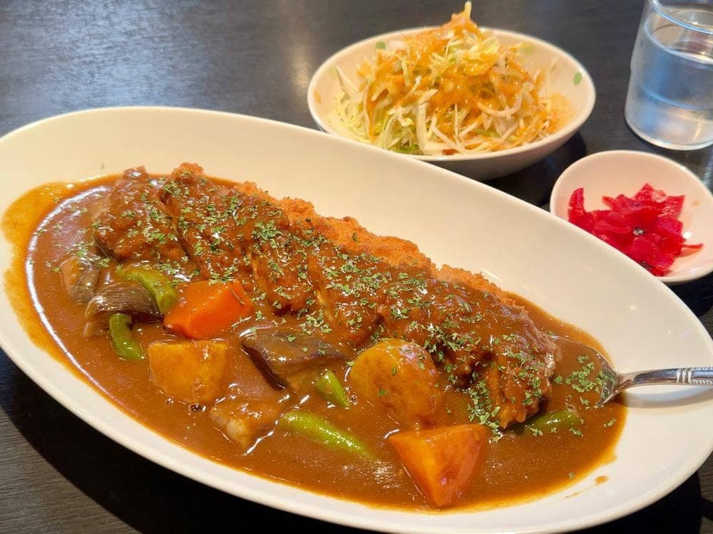カレーやうえの