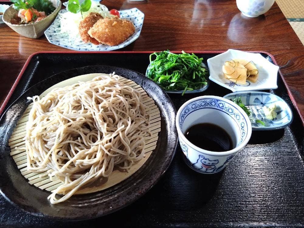 みつばつつじの家