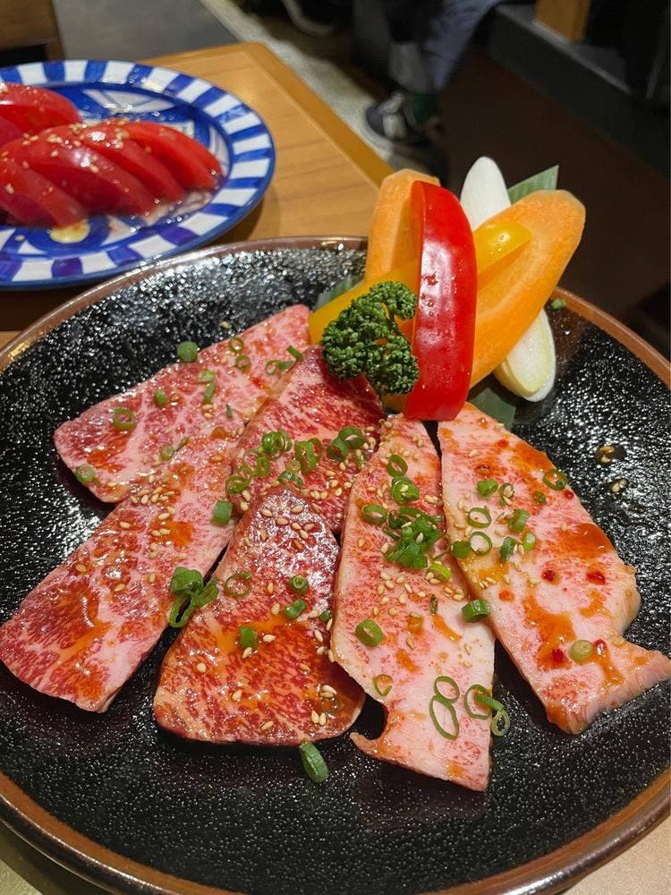 焼肉居酒屋 とんとん