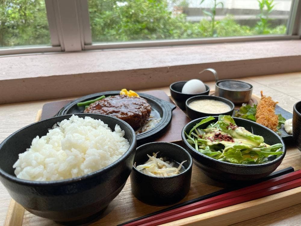 鉄板ハンブルグ 流山おおたかの森S・C 店
