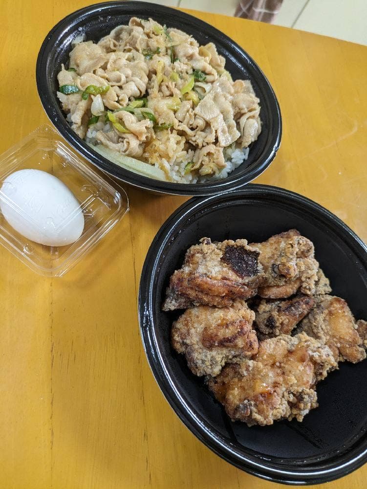 伝説のすた丼屋 横浜瀬谷店