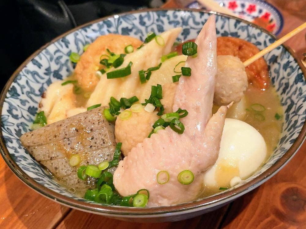 トリニチサカバ