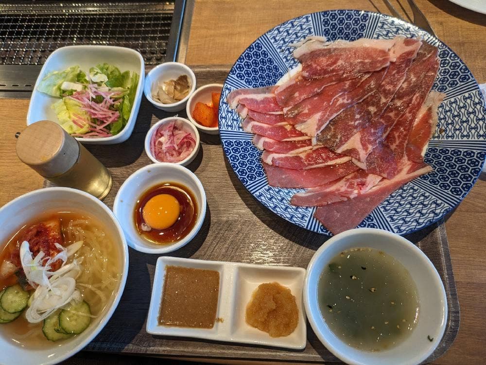 プレミアムカルビ 四季の森店