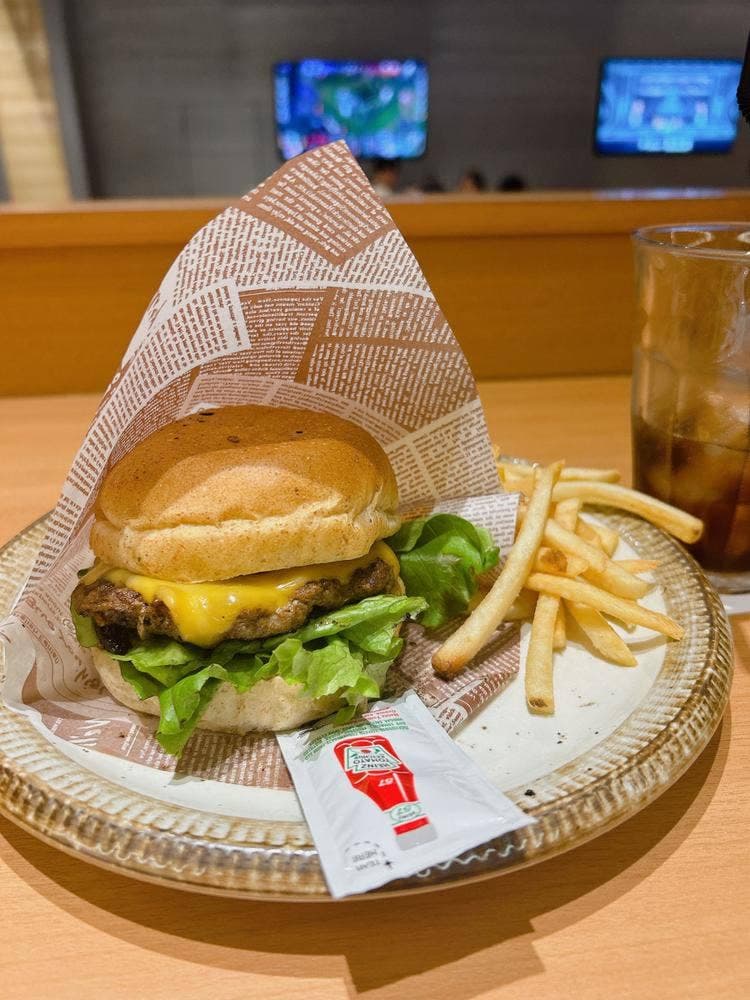 GG Shibuya mobile esports cafe&bar